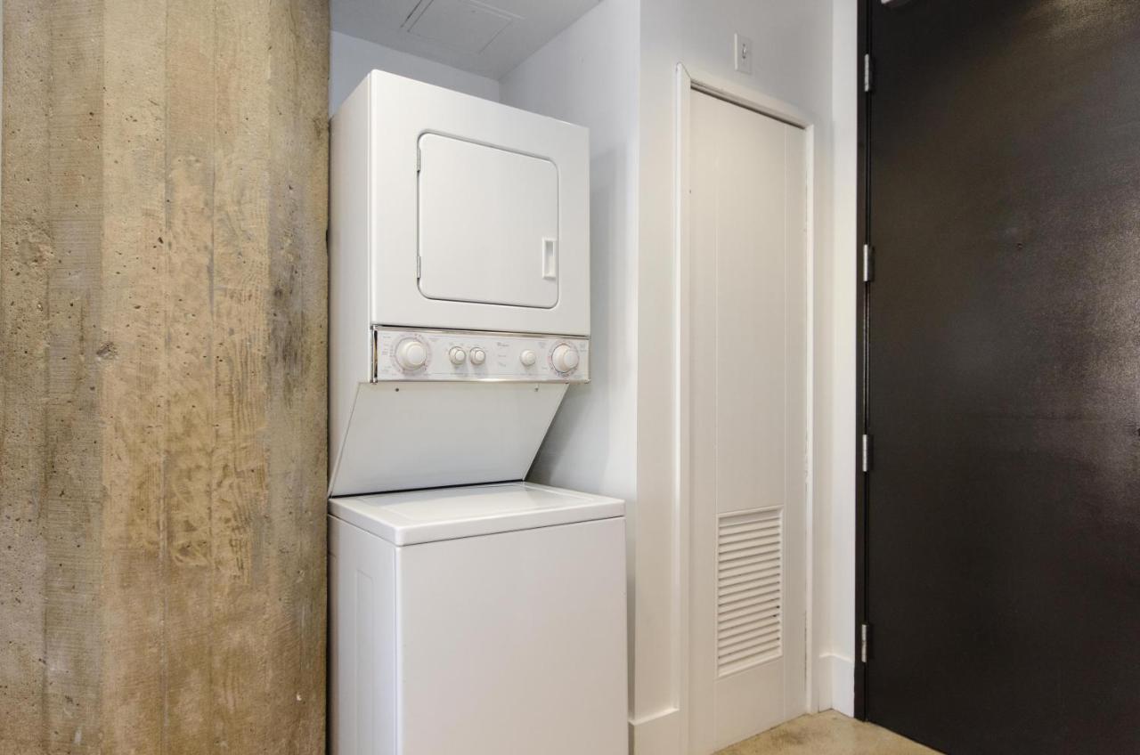 Appartement Modern Loft With Rooftop Lounge In Dtla à Los Angeles Extérieur photo